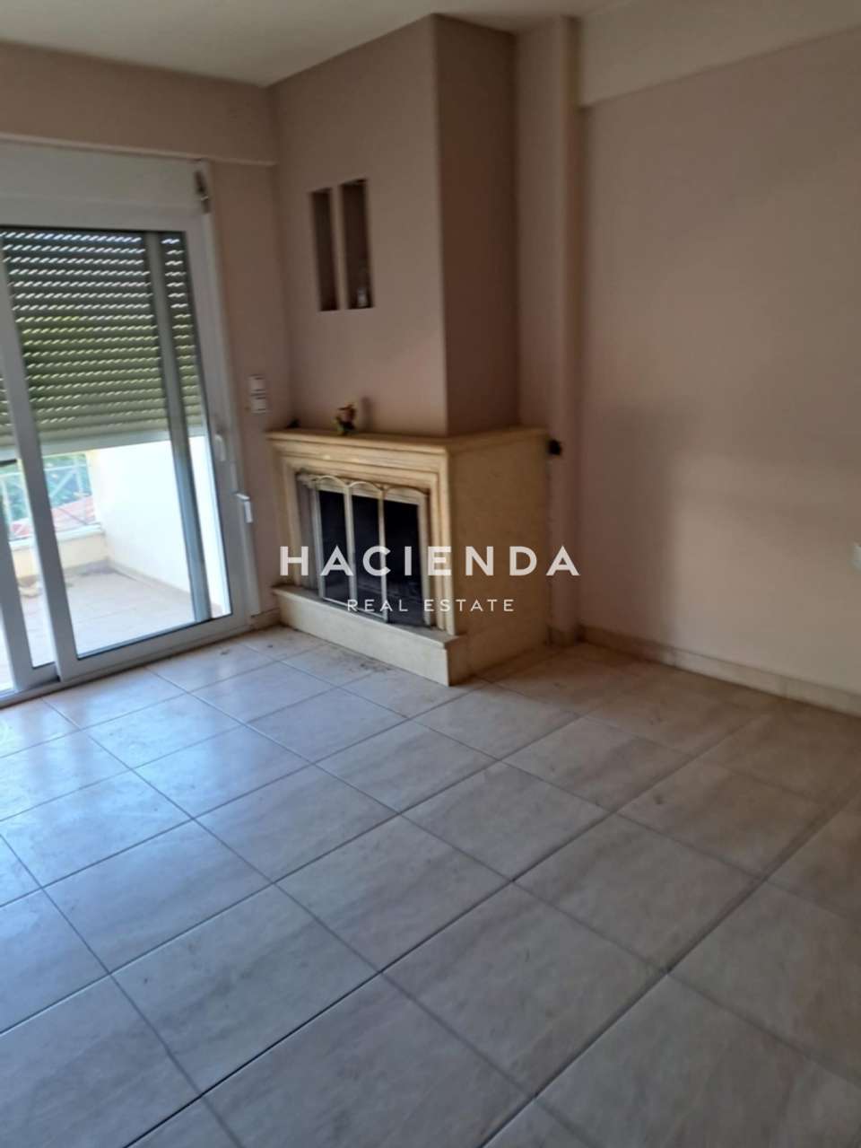 Image 1 of 19