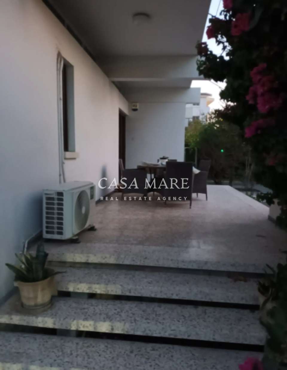 Image 2 of 12