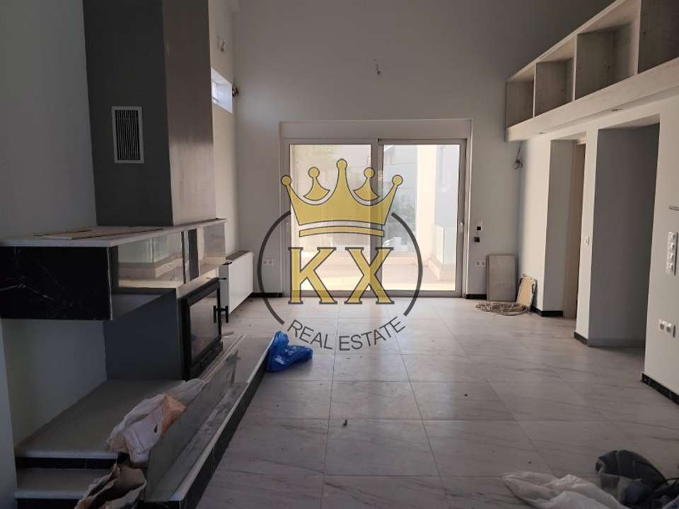 Image 1 of 34