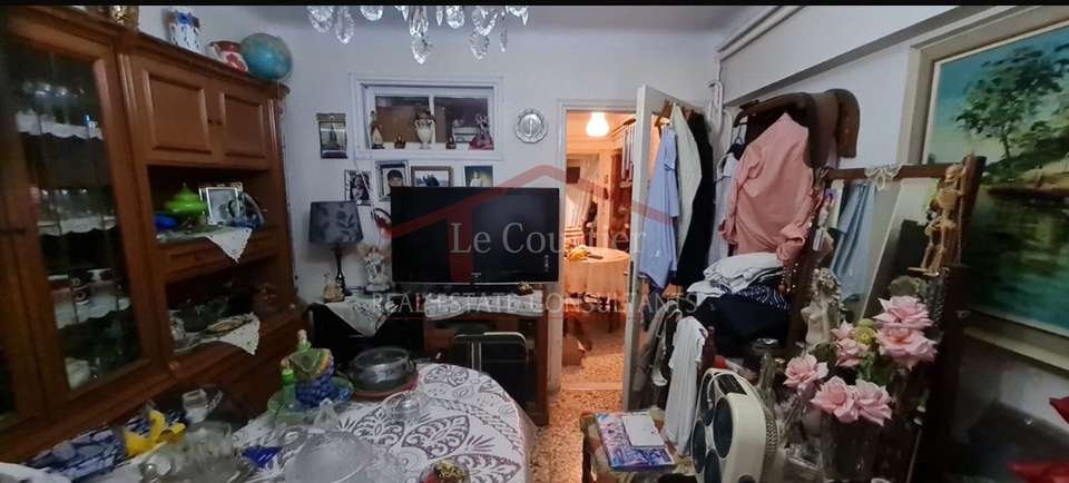 Image 1 of 10