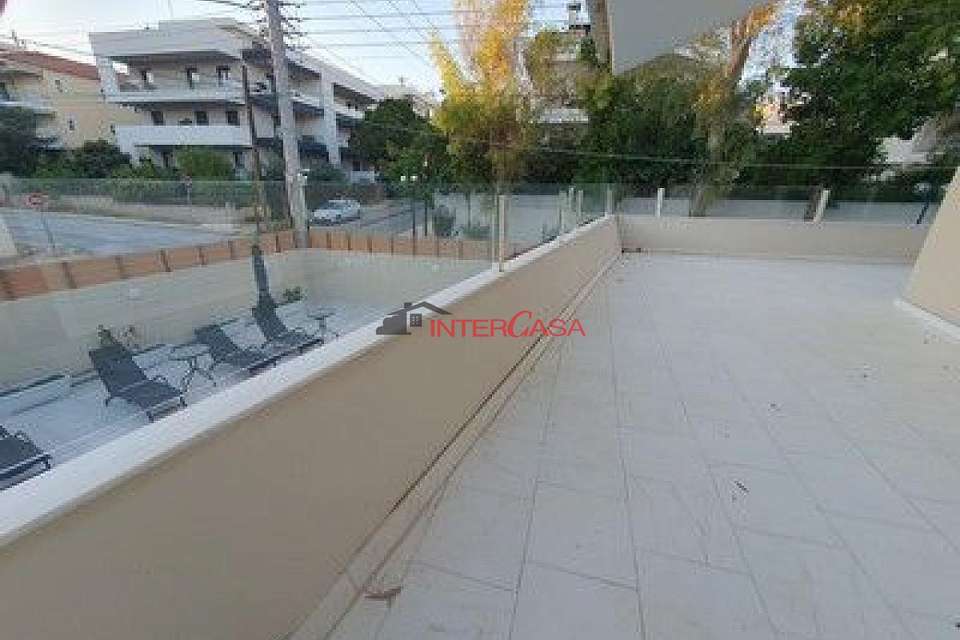 Image 2 of 19