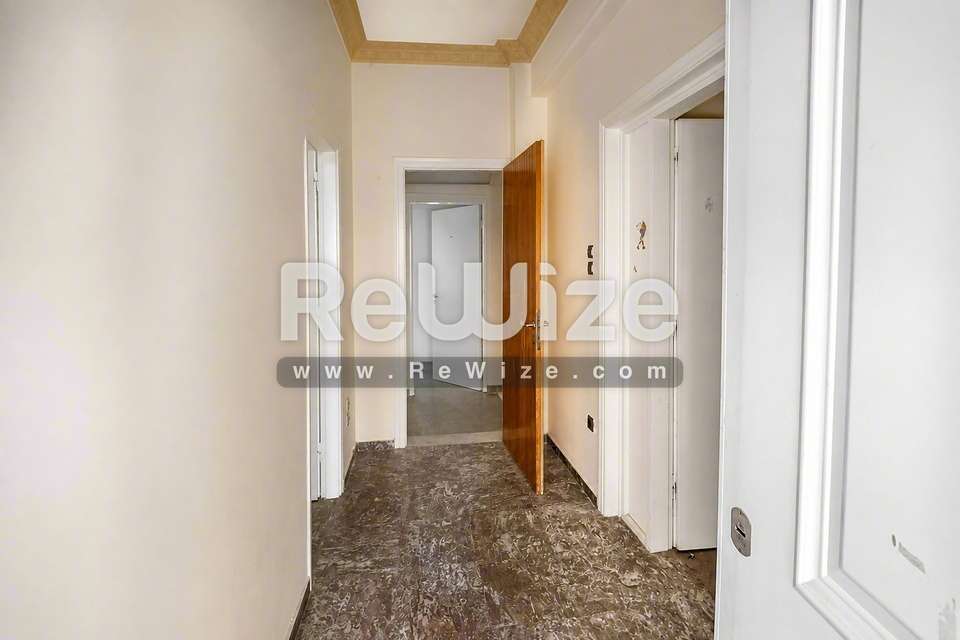 Image 2 of 6