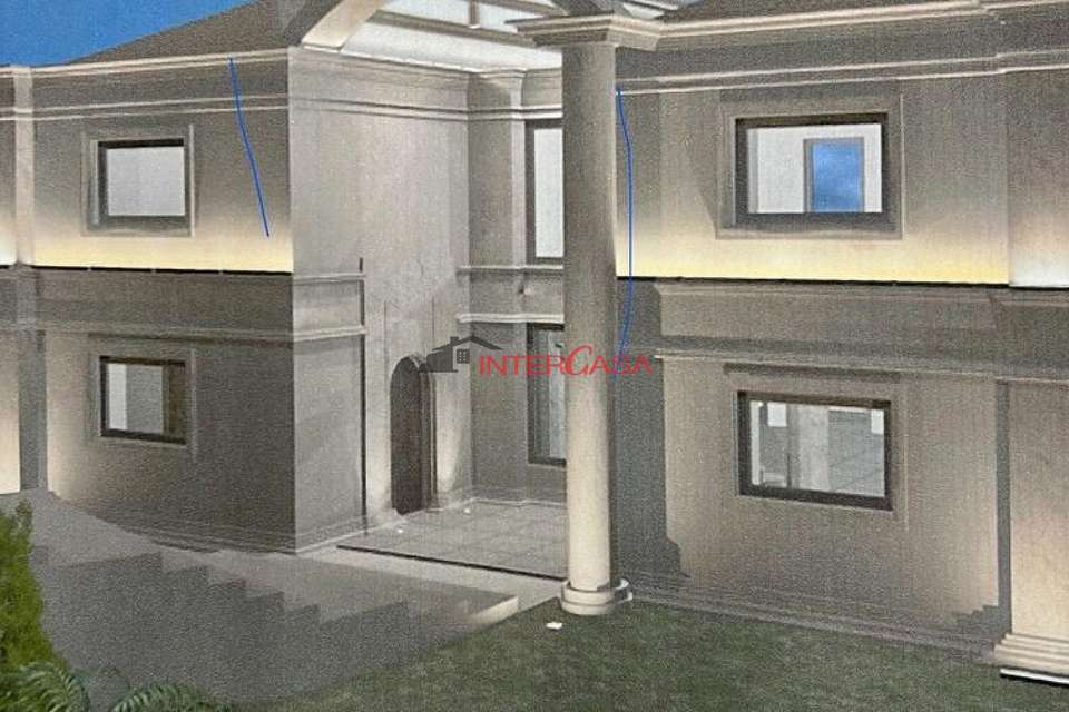 Image 2 of 4