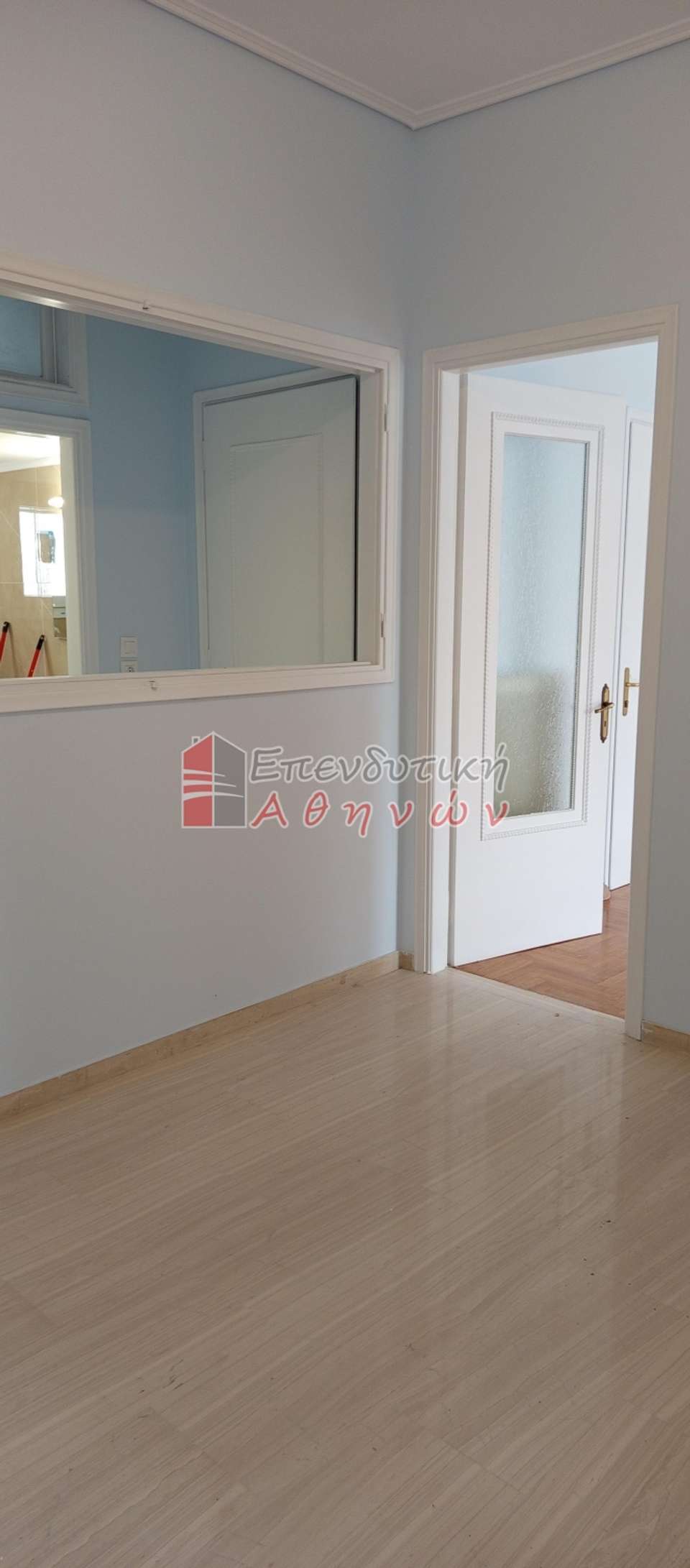Image 1 of 18