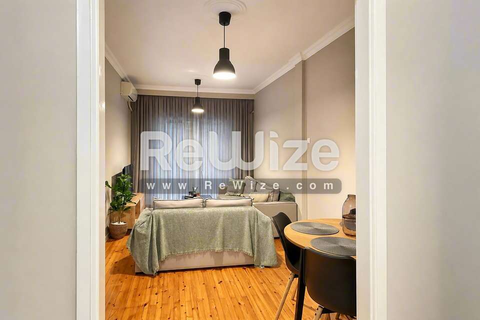 Image 2 of 17
