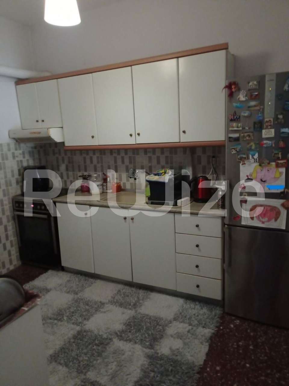 Image 2 of 9