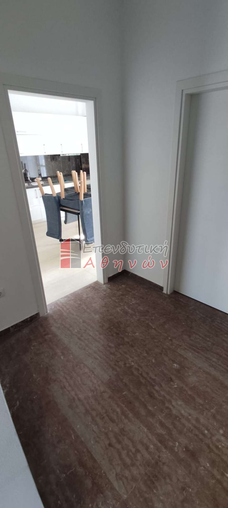 Image 1 of 20