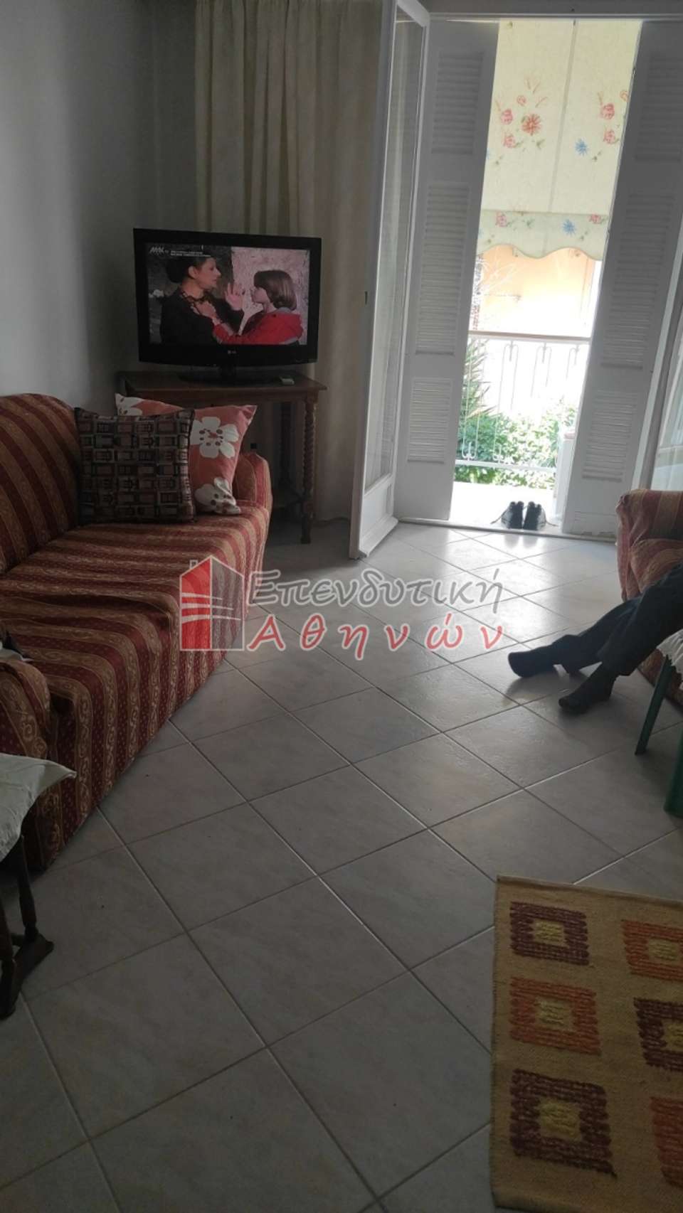 Image 1 of 18
