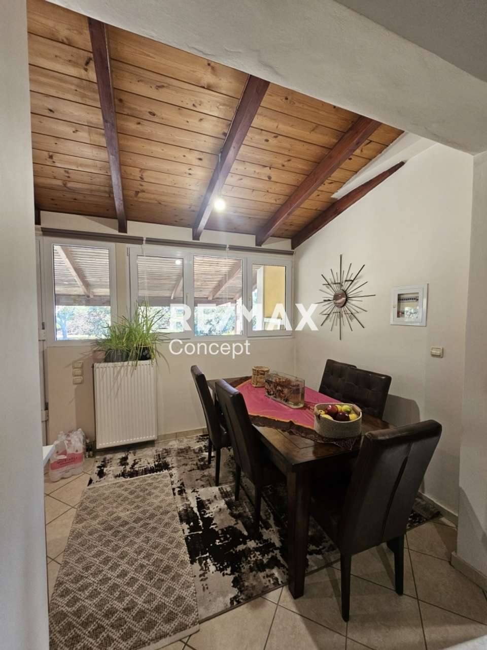 Image 1 of 20