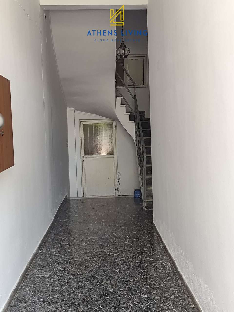 Image 2 of 19