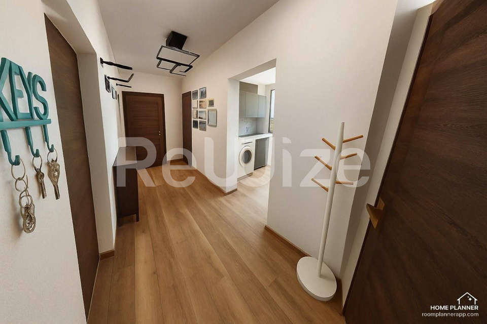 Image 1 of 20