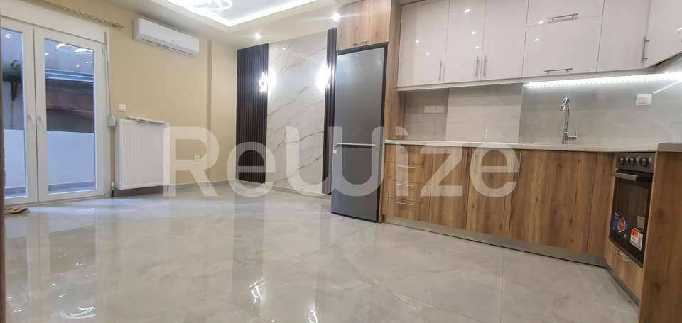 Image 1 of 20