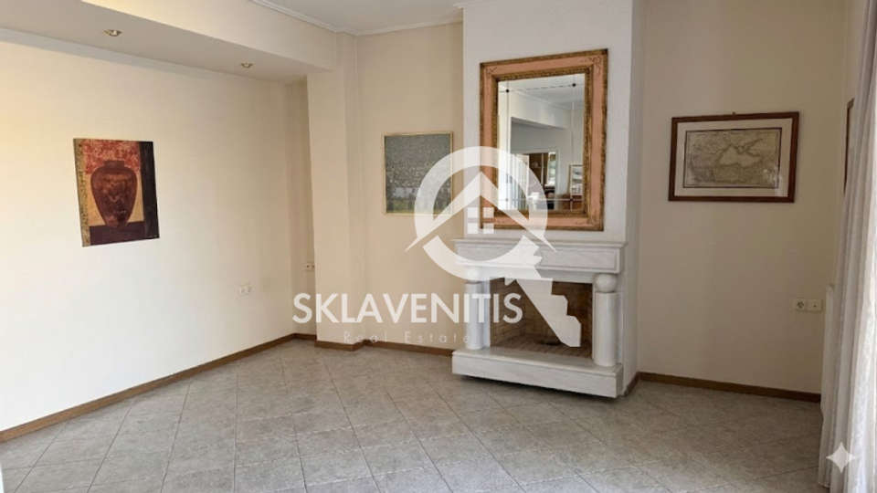 Image 2 of 36
