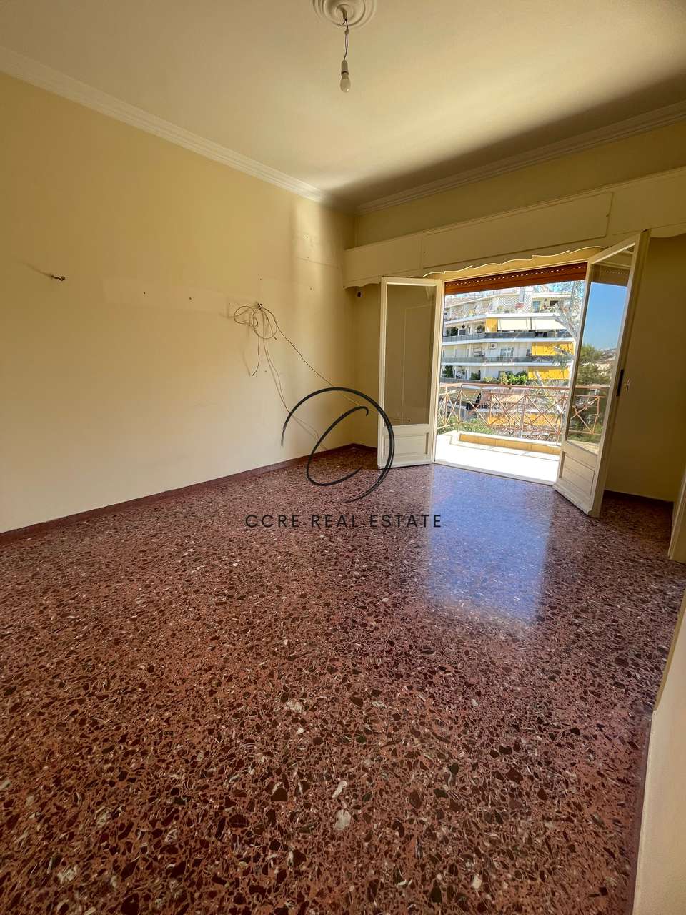 Image 1 of 20