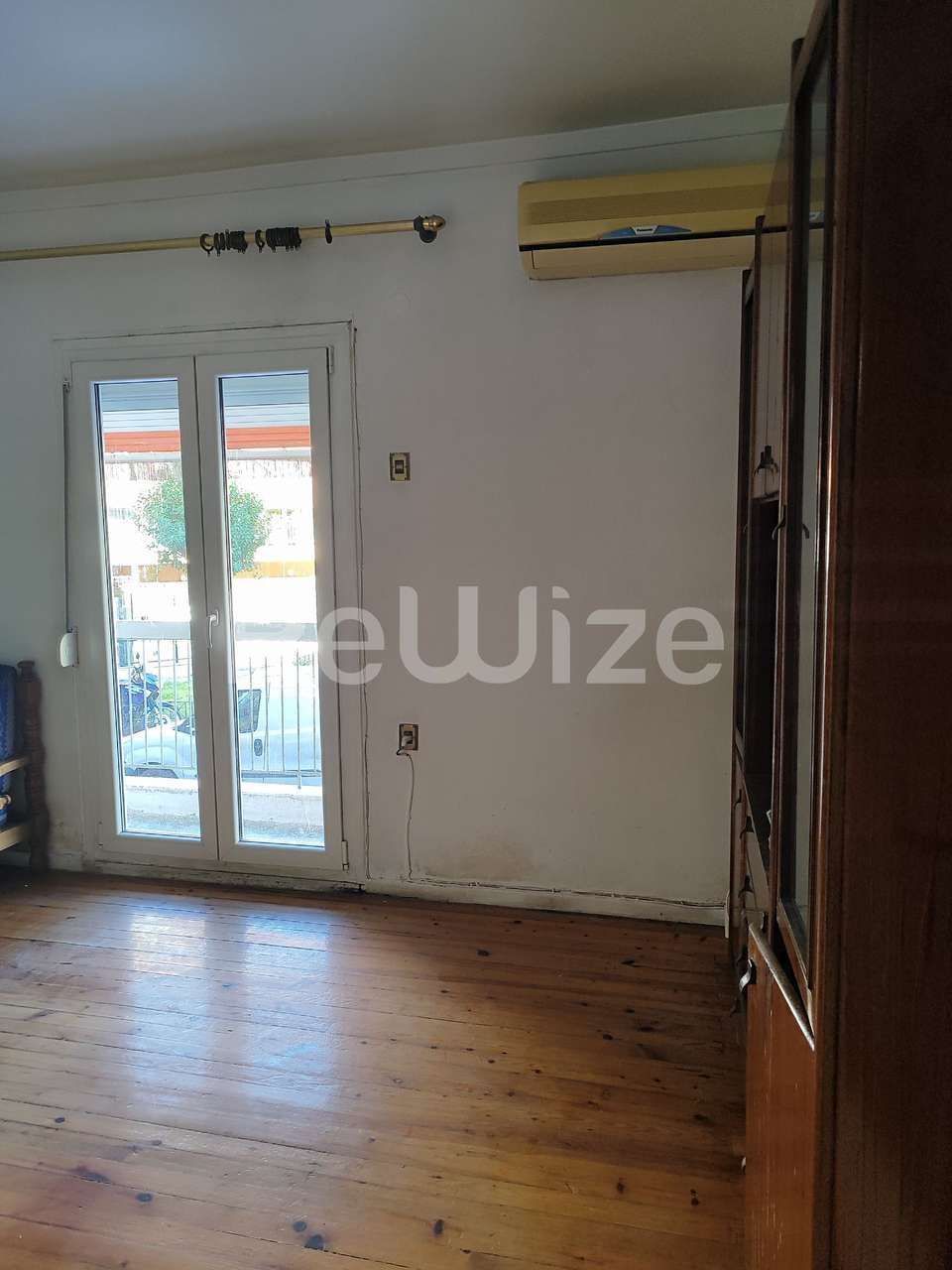 Image 1 of 16
