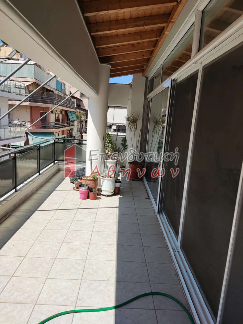 Image 2 of 12