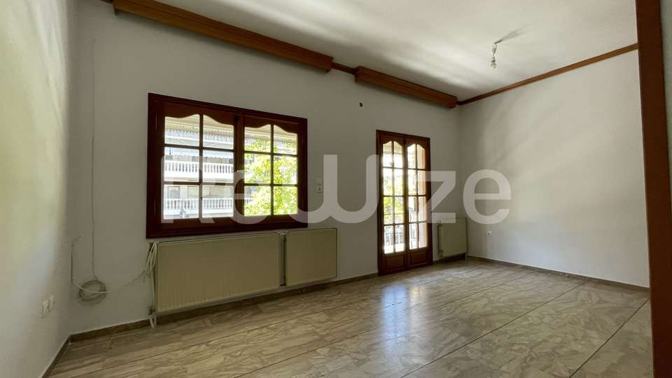 Image 1 of 25