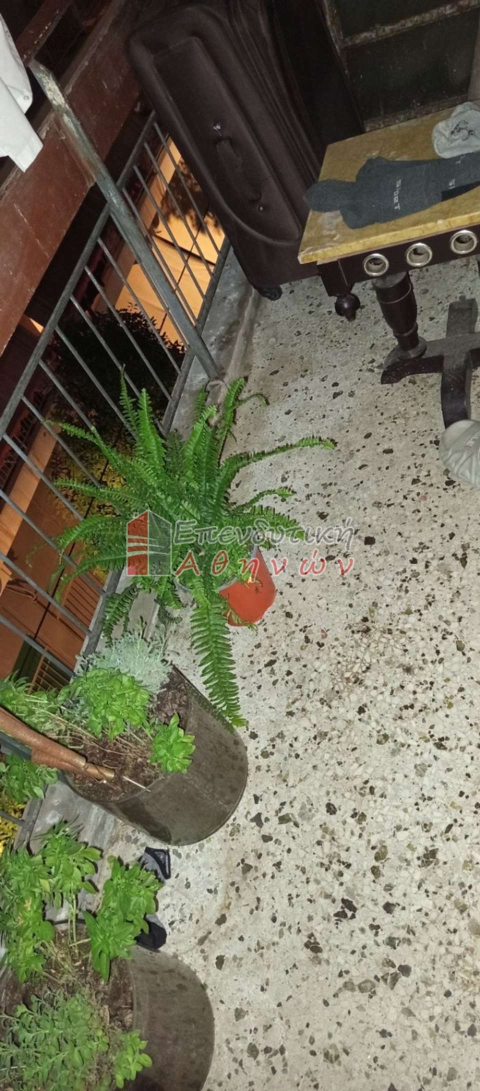 Image 1 of 18