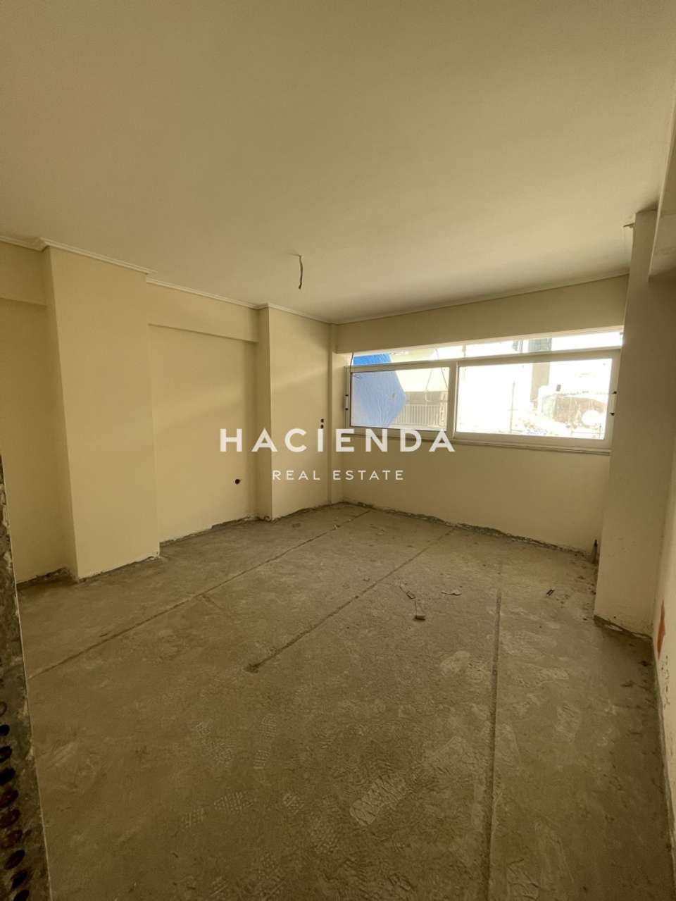 Image 1 of 14
