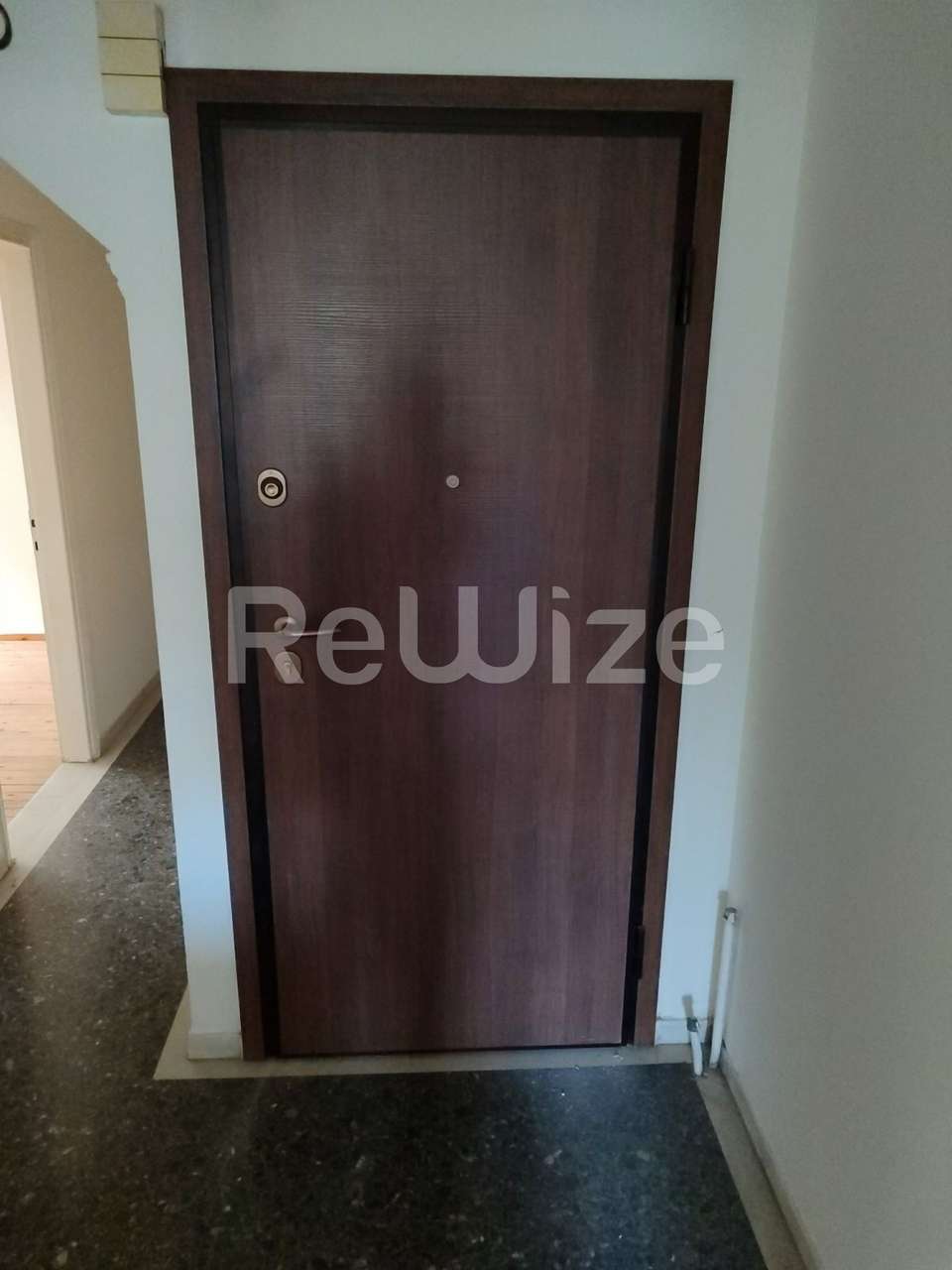 Image 2 of 9