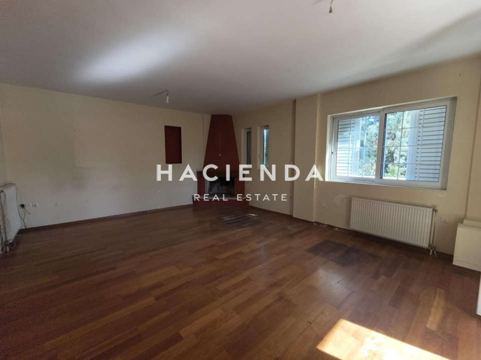 Image 1 of 24