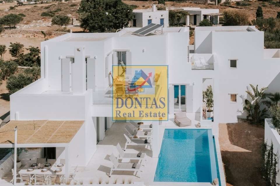 Image 2 of 17