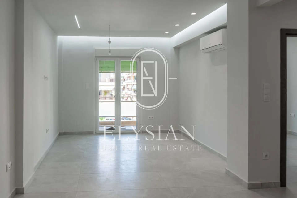 Image 2 of 11