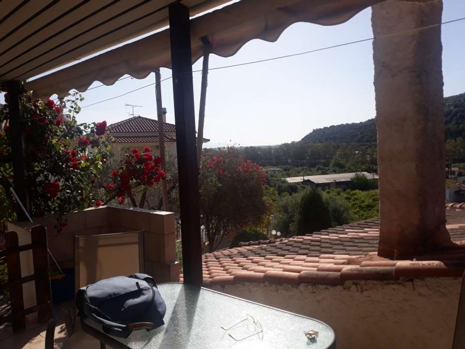 Image 2 of 10