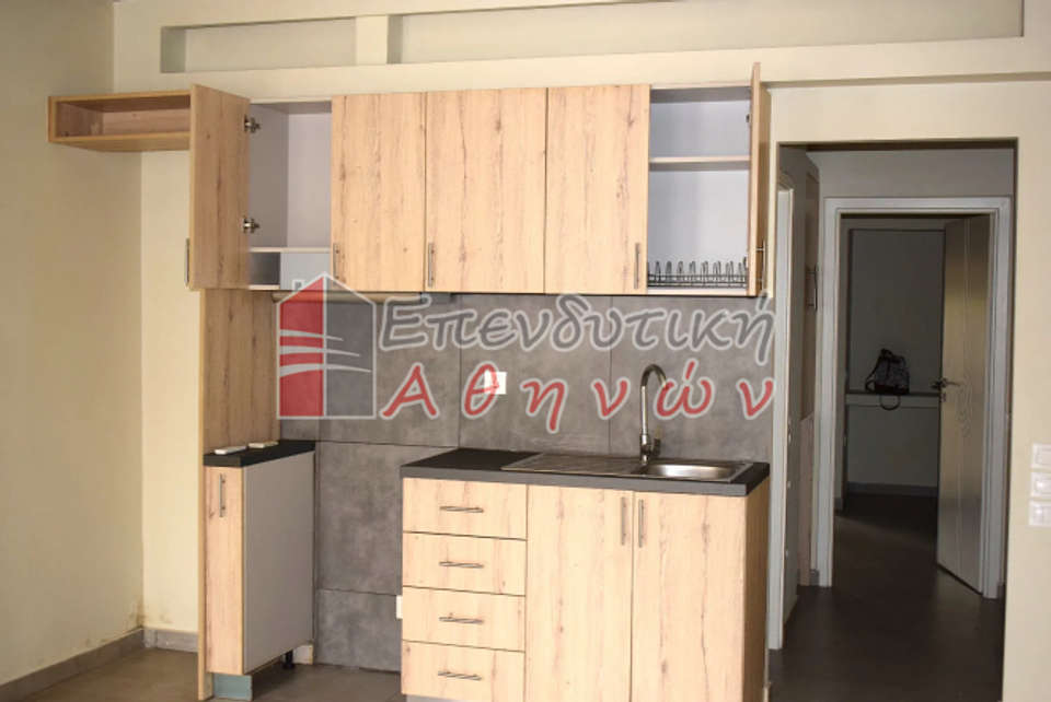 Image 4 of 15