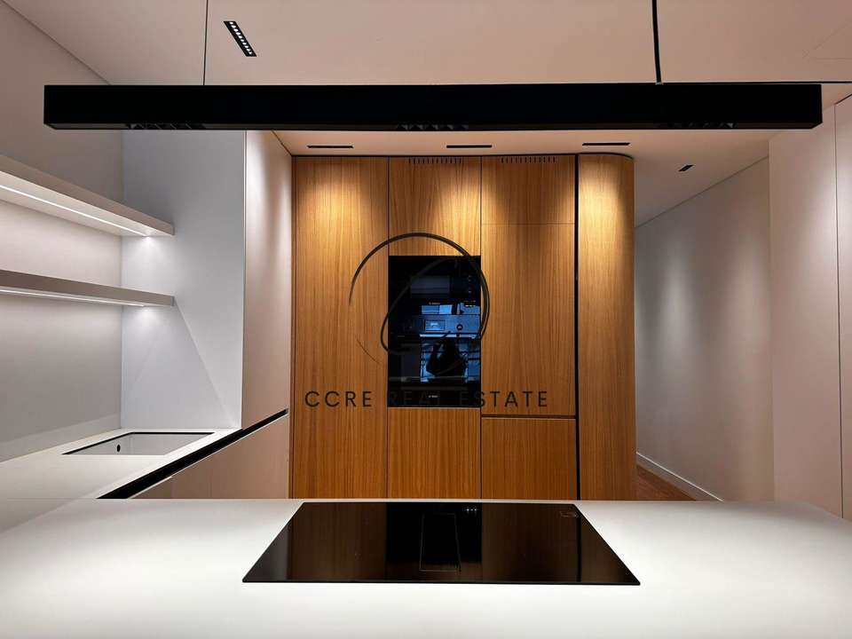 Image 2 of 13