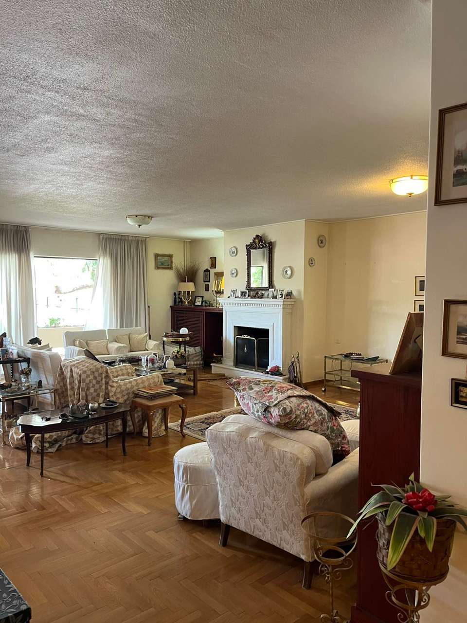 Image 1 of 25