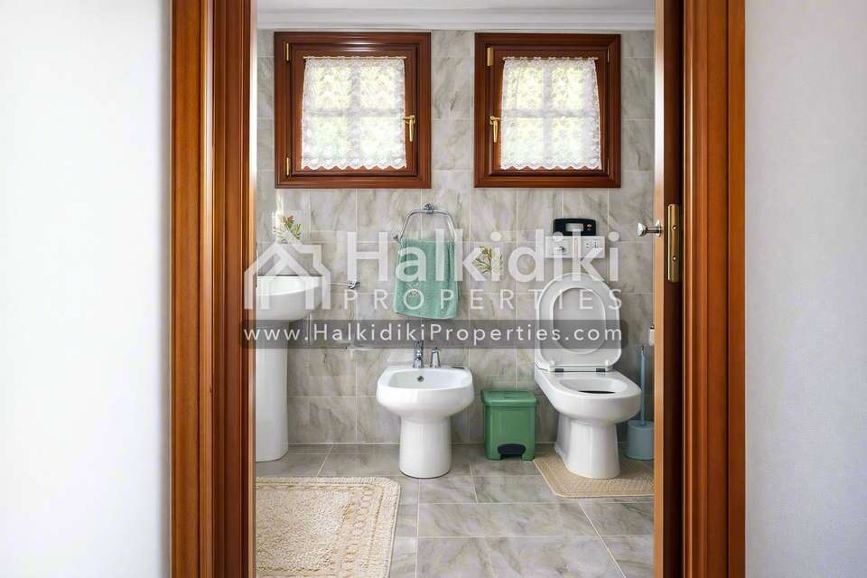 Image 2 of 13