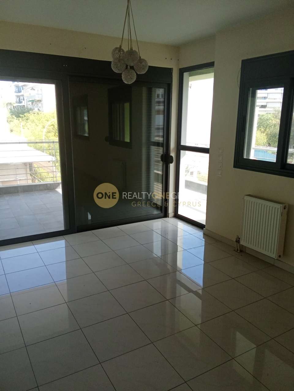 Image 1 of 24