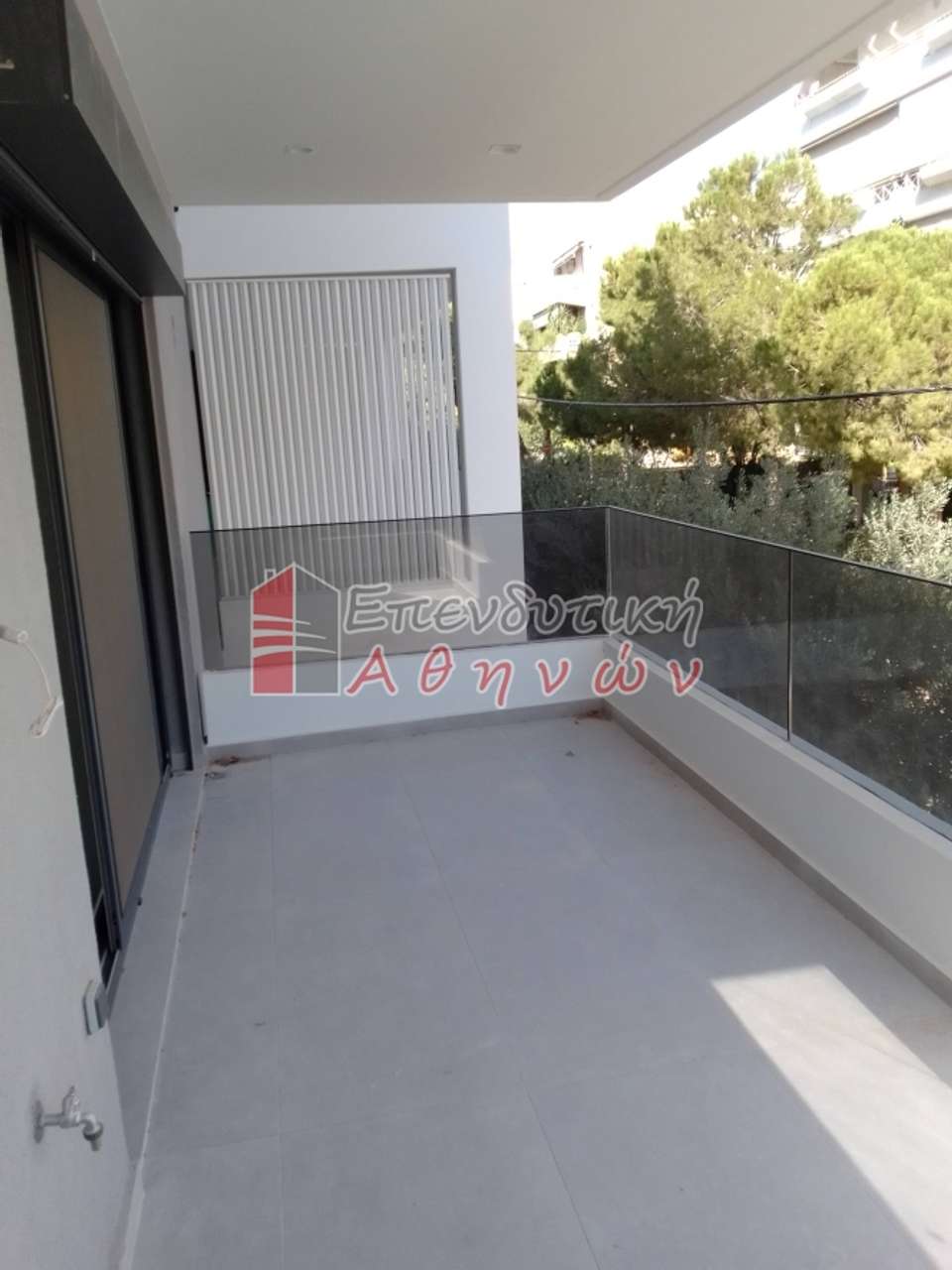 Image 1 of 20