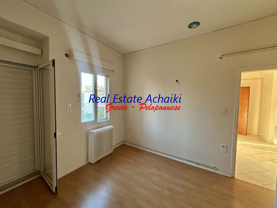 Image 2 of 15