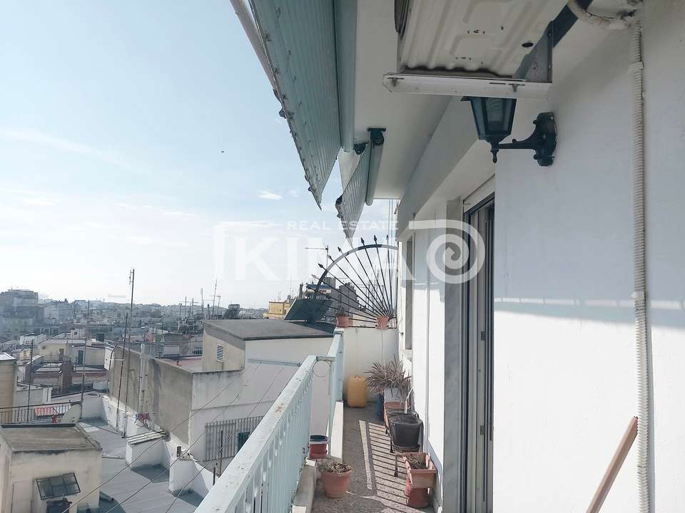 Image 1 of 21