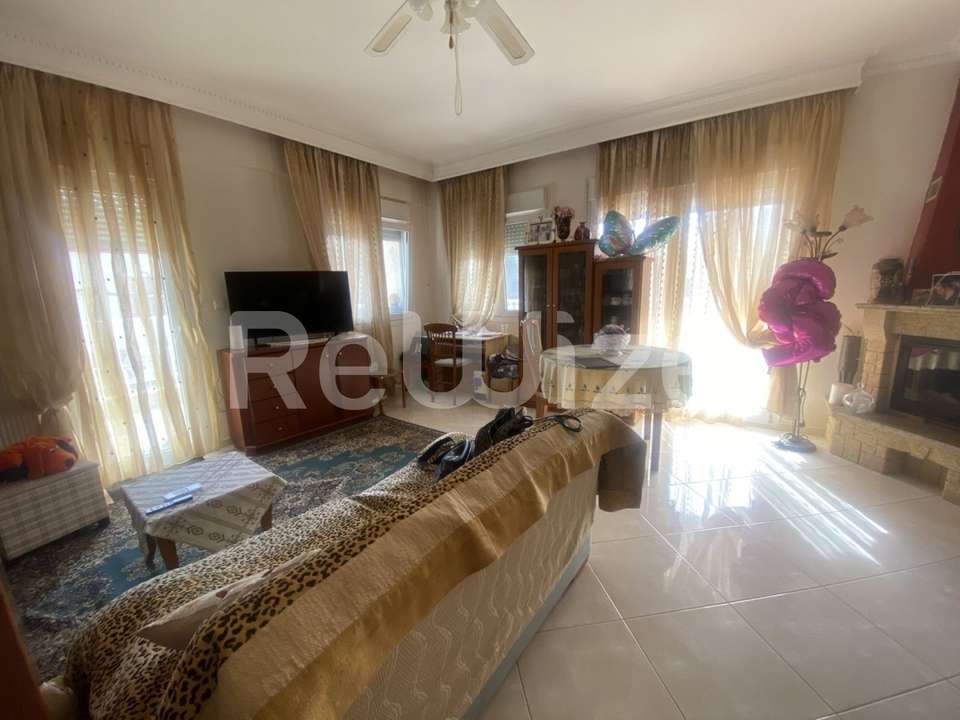 Image 1 of 14