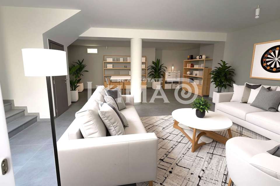 Image 2 of 19