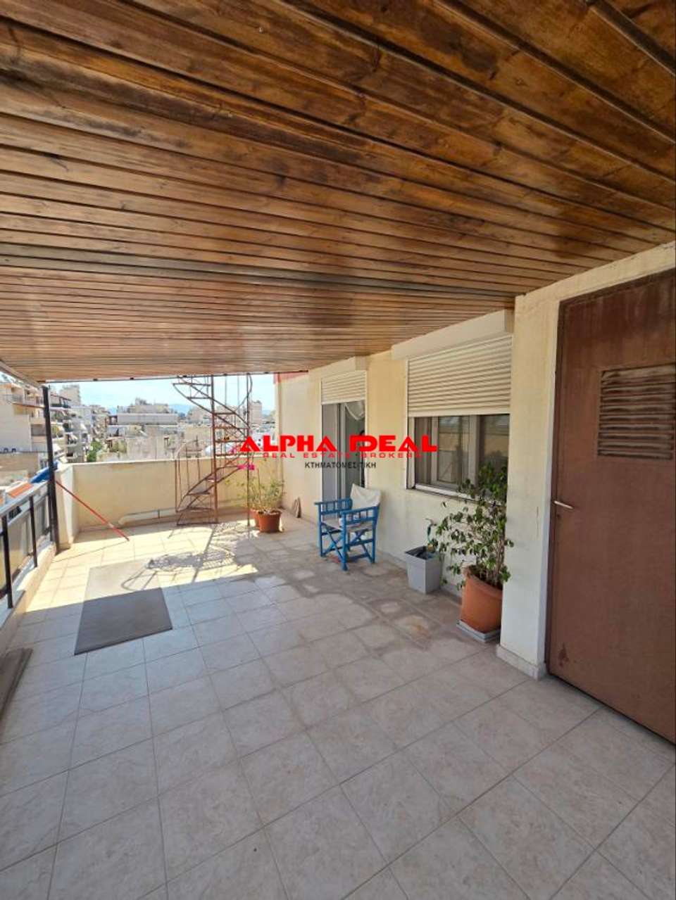 Image 2 of 17