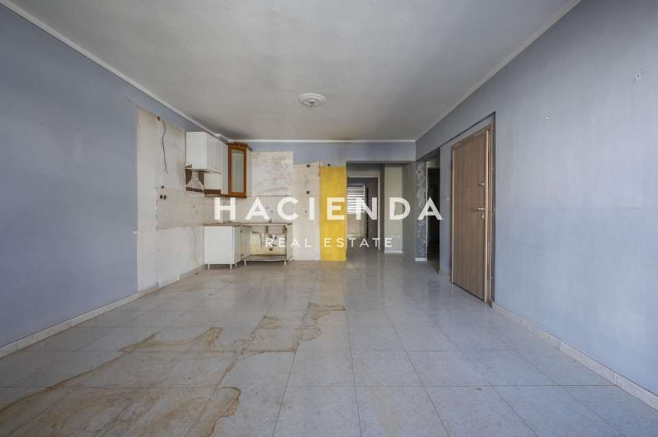 Image 1 of 31