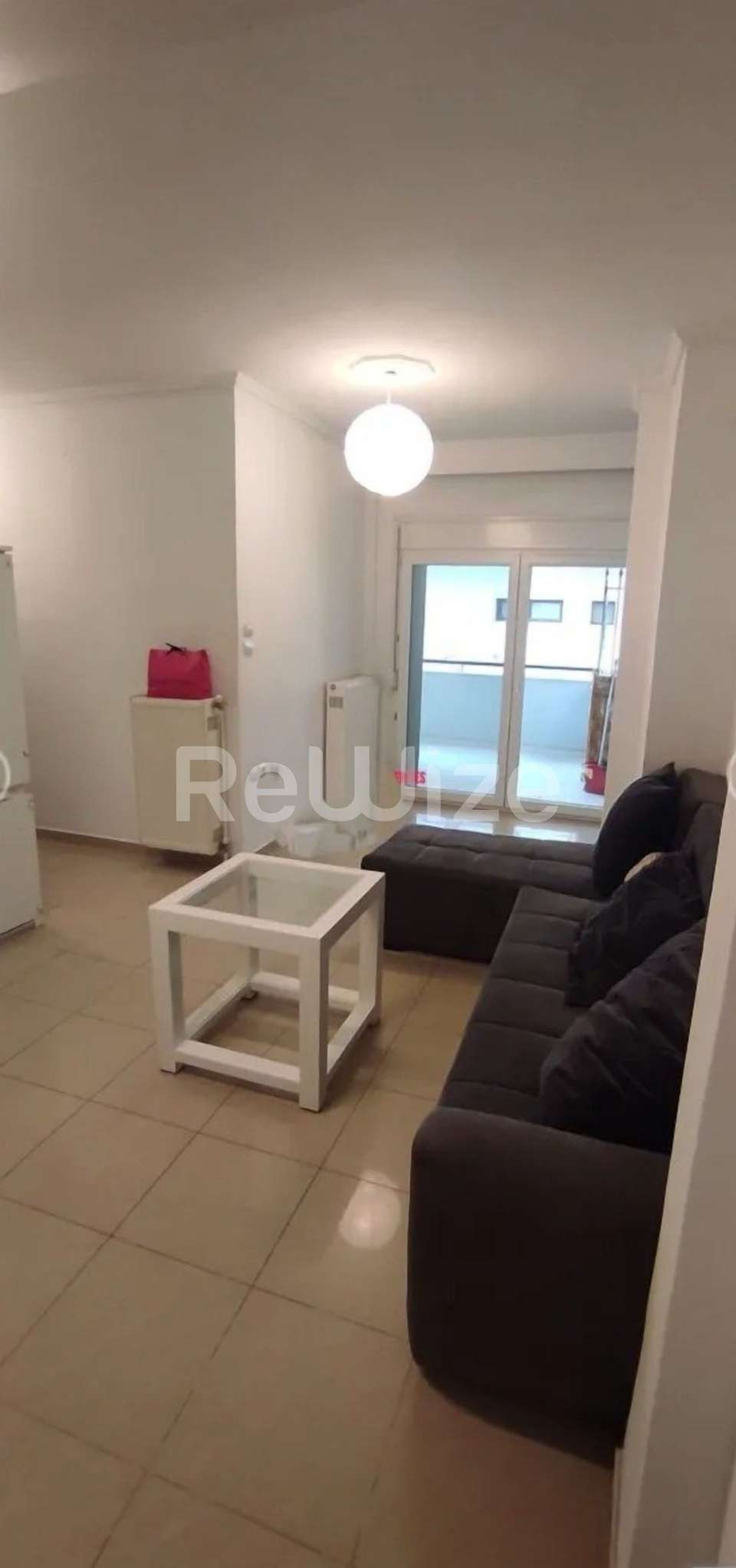 Image 2 of 11