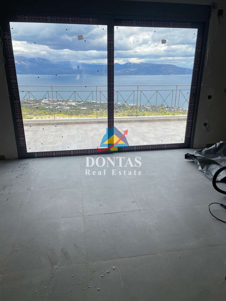 Image 1 of 10