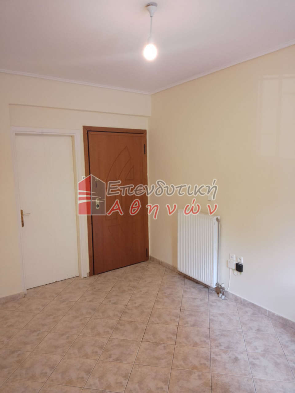 Image 2 of 9