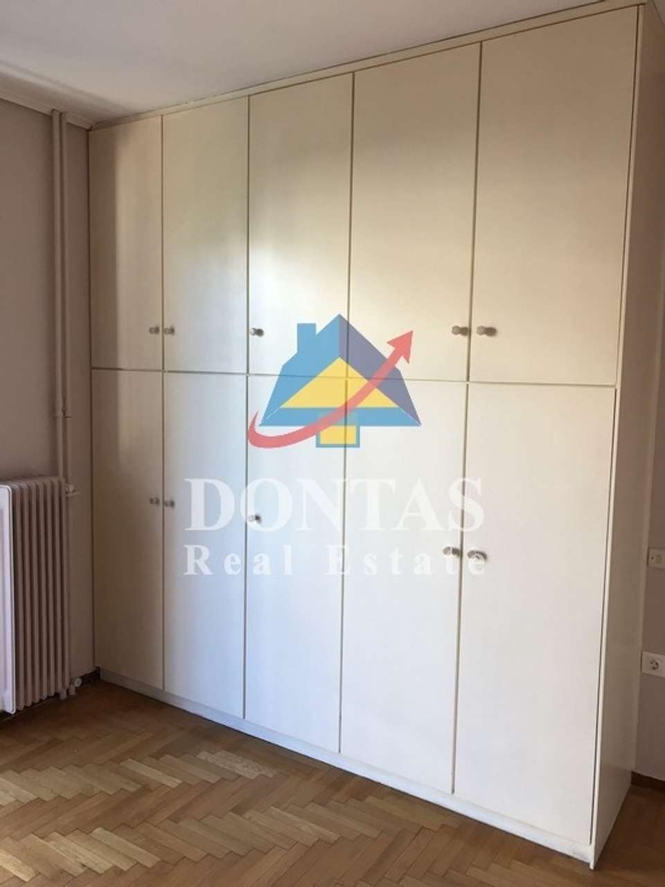 Image 10 of 10