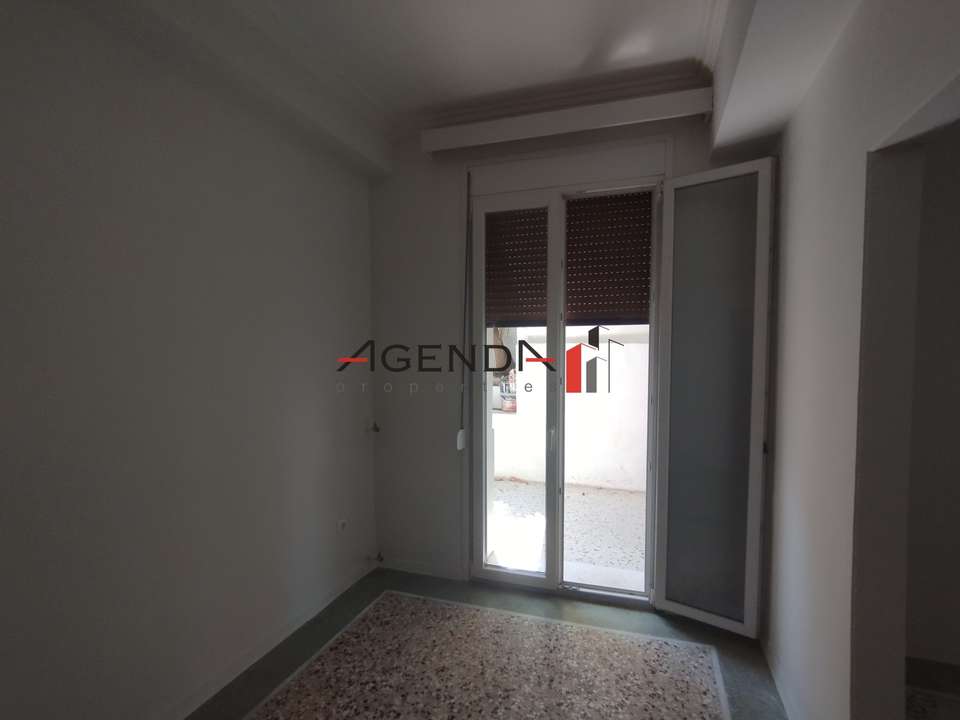 Image 1 of 33