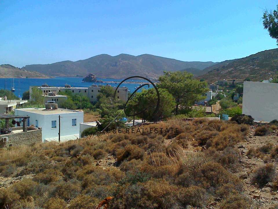Image 2 of 7