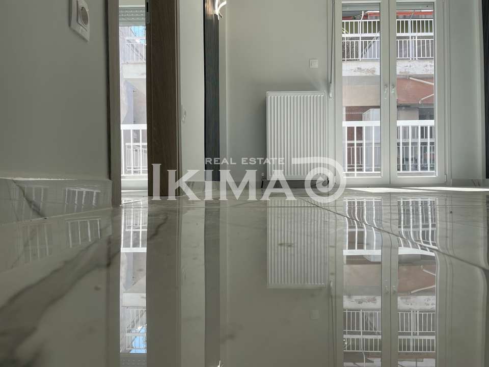 Image 1 of 25