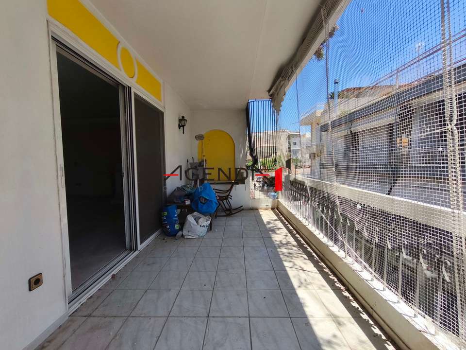 Image 2 of 27