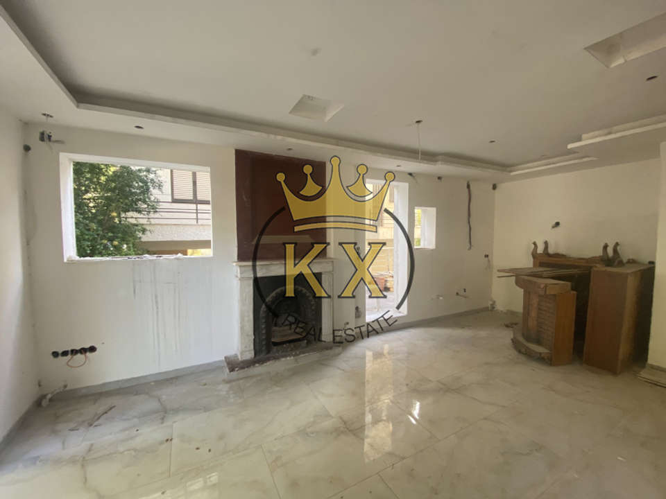 Image 2 of 51