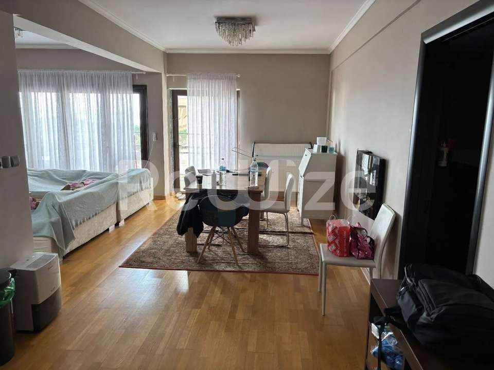 Image 2 of 22